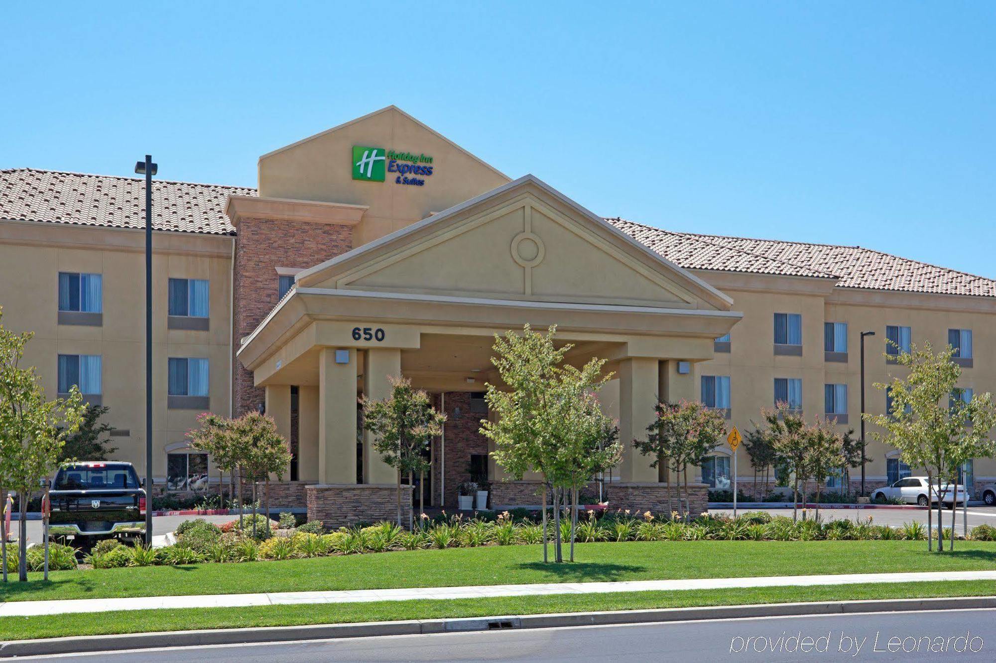 Holiday Inn Express & Suites Clovis Fresno Area By Ihg Экстерьер фото